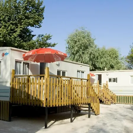 Eurocamping مكان تخييم *